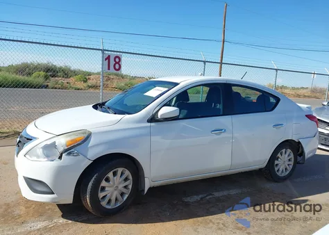 2015 Nissan Versa 1.6 Sv z USA, uszkodzony, nr VIN 3N1CN7AP6FL920023